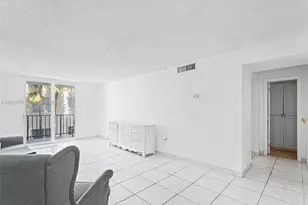 720 Collins Ave, Miami Beach, FL 33139 - Photo 7