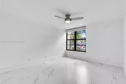12 Royal Palm Way #103, Boca Raton, FL 33432 - Photo 9