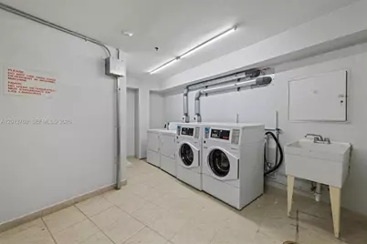 6039 Collins Ave #PH7, Miami Beach, FL 33140 - Photo 33