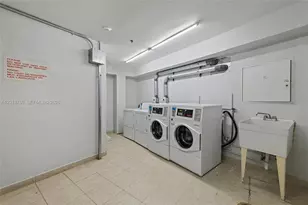 6039 Collins Ave, Miami Beach, FL 33140 - Photo 33