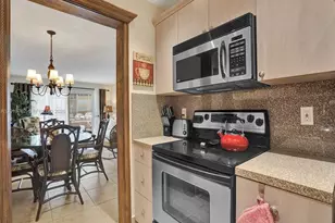 2600 Diana Dr, Hallandale Beach, FL 33009 - Photo 13