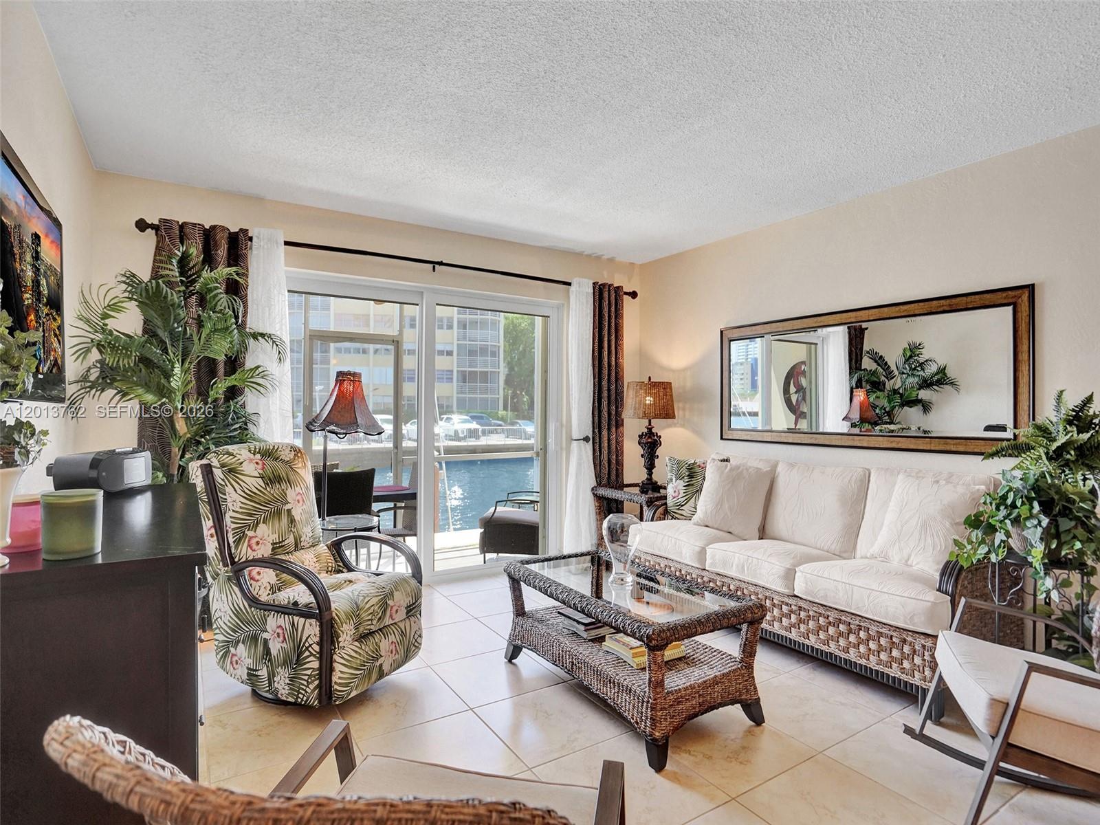 2600 Diana Dr #105 main architectural view