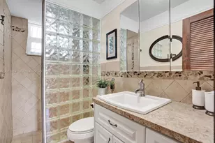 2600 Diana Dr, Hallandale Beach, FL 33009 - Photo 3