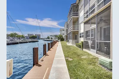 2600 Diana Dr #105, Hallandale Beach, FL 33009 - Photo 27
