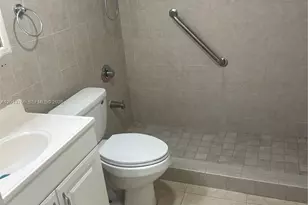 4115 SW 108th Ave, Miami, FL 33165 - Photo 7