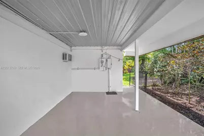 470 NE 113th St #1, Miami, FL 33161 - Photo 41