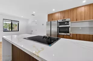 7311 Fairway Blvd, Miramar, FL 33023 - Photo 7