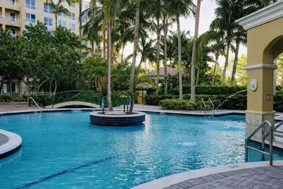19501 W Country Club Dr #2415, Aventura, FL 33180 - Photo 29