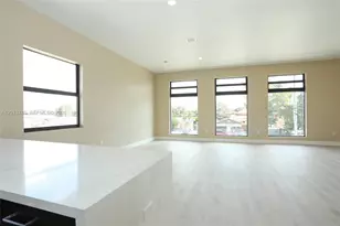 120 SW 35th Ave, Miami, FL 33135 - Photo 9