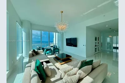 900 Brickell Key Blvd #2604, Miami, FL 33131 - Photo 11