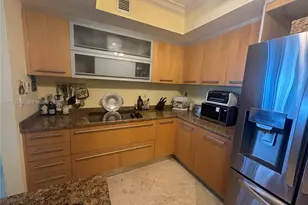 18911 Collins Ave, Sunny Isles Beach, FL 33160 - Photo 7