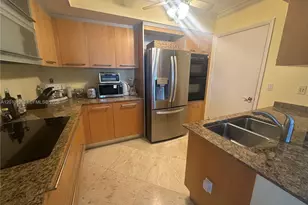 18911 Collins Ave, Sunny Isles Beach, FL 33160 - Photo 3