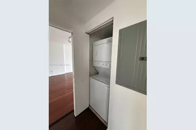 325 S Biscayne Blvd #2215, Miami, FL 33131 - Photo 21