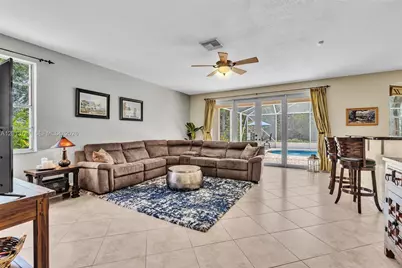 103 Cameron Ct, Weston, FL 33326 - Photo 23