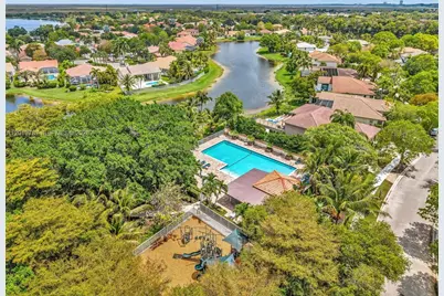 103 Cameron Ct, Weston, FL 33326 - Photo 61