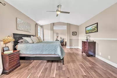 103 Cameron Ct, Weston, FL 33326 - Photo 31