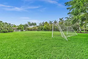 103 Cameron Ct, Weston, FL 33326 - Photo 59