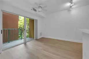 6001 SW 70th St, South Miami, FL 33143 - Photo 9