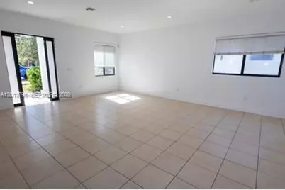 5743 SW 18th St, West Park, FL 33023 - Photo 5