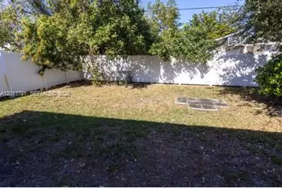 5743 SW 18th St, West Park, FL 33023 - Photo 39