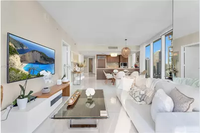 475 Brickell Ave #3515, Miami, FL 33131 - Photo 5
