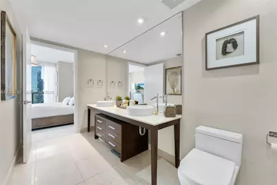 475 Brickell Ave #3515, Miami, FL 33131 - Photo 19