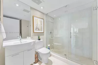 475 Brickell Ave #3515, Miami, FL 33131 - Photo 17