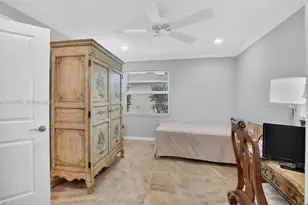 8749 Belle Aire Dr, Boca Raton, FL 33433 - Photo 13