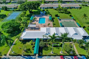 8749 Belle Aire Dr, Boca Raton, FL 33433 - Photo 39