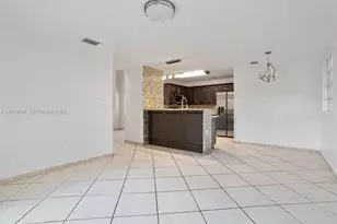 192 SW 204th Ave, Pembroke Pines, FL 33029 - Photo 11