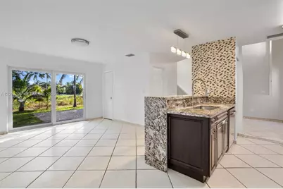 192 SW 204th Ave #192, Pembroke Pines, FL 33029 - Photo 7