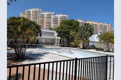 210 Sea View Dr #405, Key Biscayne, FL 33149 - Photo 17