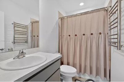 310 NE 1st Dr, Florida City, FL 33034 - Photo 27