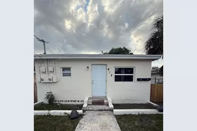 613 NW 15th Ave #1-E, Pompano Beach, FL 33069 - Photo 1