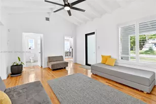 365 SW 31st Rd, Miami, FL 33129 - Photo 15
