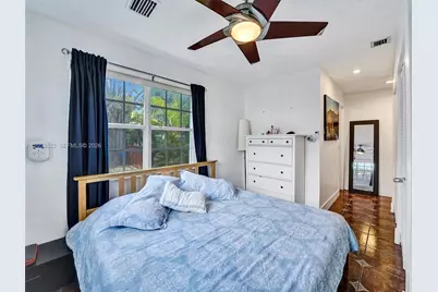 918 NE 4th Court, Hallandale Beach, FL 33009 - Photo 31