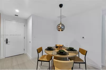 77 SE 5th Street #1908, Miami, FL 33131 - Photo 13