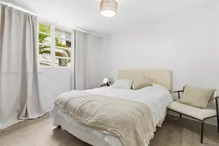 716 Michigan Ave, Miami Beach, FL 33139 - Photo 9