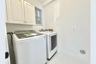 1455 Breakwater Ter, Hollywood, FL 33019 - Photo 27