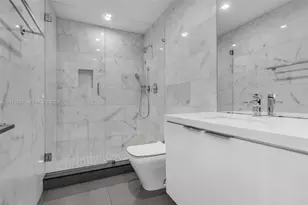 3112 Village Green Dr, Miami, FL 33175 - Photo 15