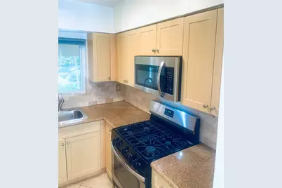 125 Edgewater Dr #11, Coral Gables, FL 33133 - Photo 9