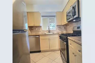 125 Edgewater Dr #11, Coral Gables, FL 33133 - Photo 7