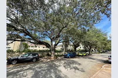 125 Edgewater Dr #11, Coral Gables, FL 33133 - Photo 23