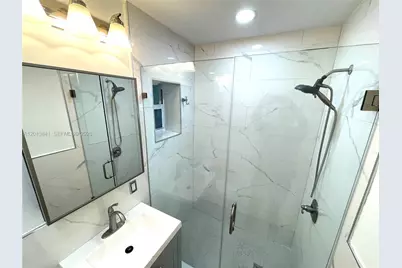 125 Edgewater Dr #11, Coral Gables, FL 33133 - Photo 11