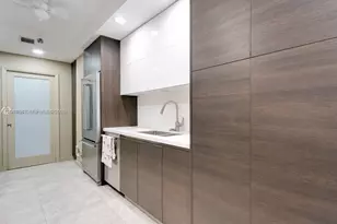 21150 Point Pl, Aventura, FL 33180 - Photo 3