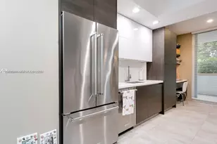 21150 Point Pl, Aventura, FL 33180 - Photo 5
