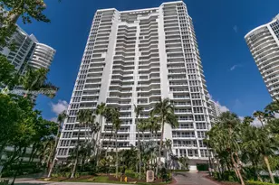 21150 Point Pl, Aventura, FL 33180 - Photo 29