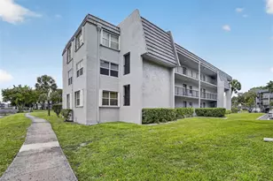 9090 Lime Bay Blvd, Tamarac, FL 33321 - Photo 29