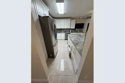 20381 NE 30th Ave #118-7, Aventura, FL 33180 - Photo 3