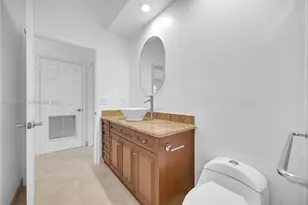 2468 Bay Isle Ct, Weston, FL 33327 - Photo 41